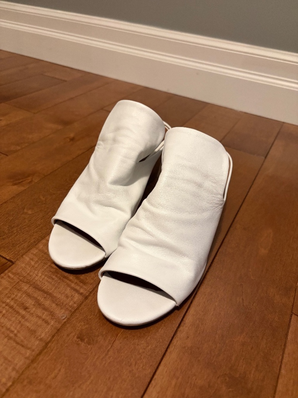 Bueno Cara Heeled Sandal